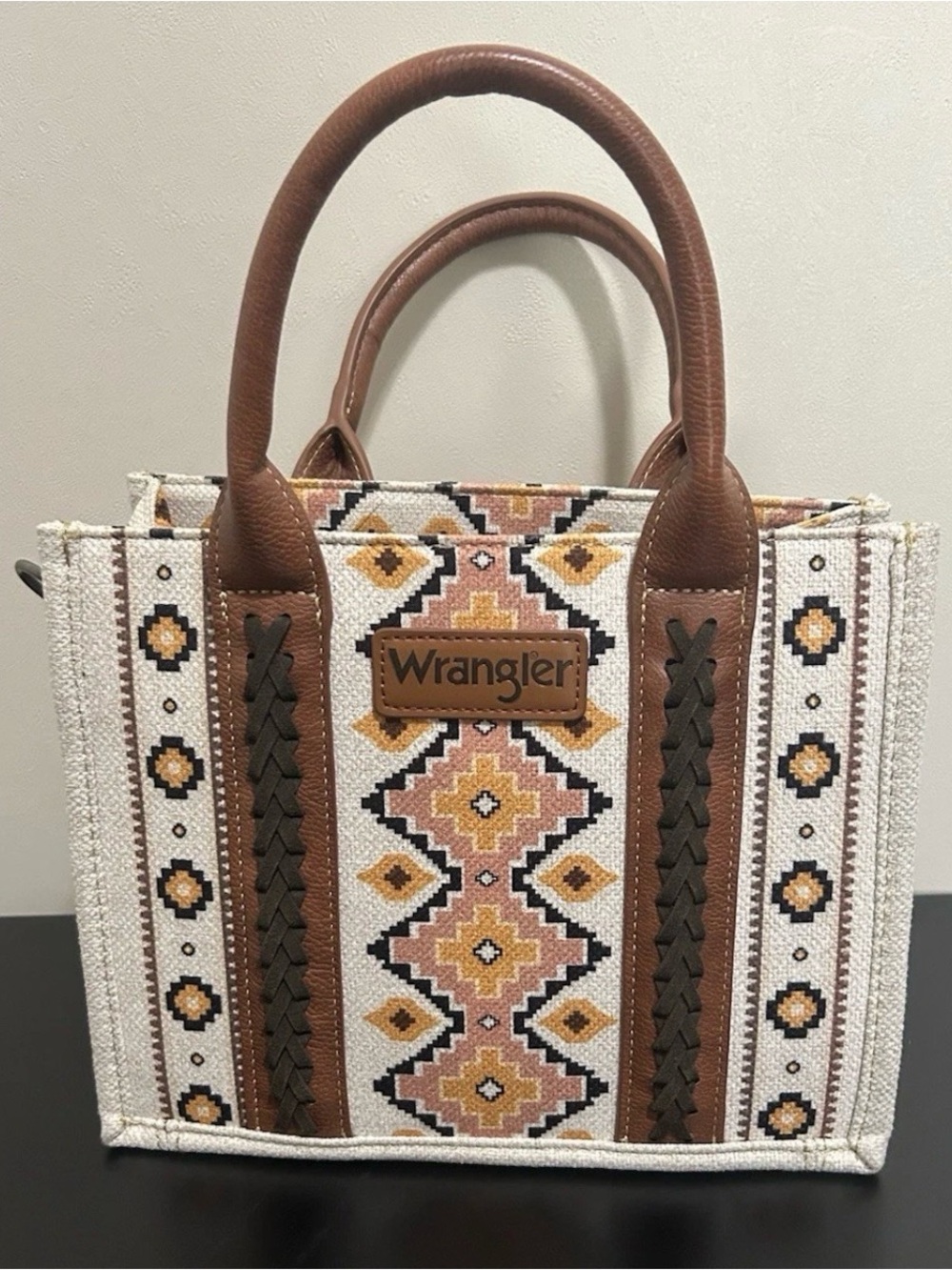 Wrangler Tan & Cream Aztec Patterned Tote